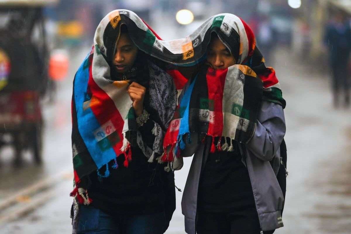 Bihar Ka Mausam: ठंड के थर्ड डिग्री टॉर्चर के लिए तैयार हो जाएं बिहार के लोग, इस तारीख से पारा होगा धड़ाम