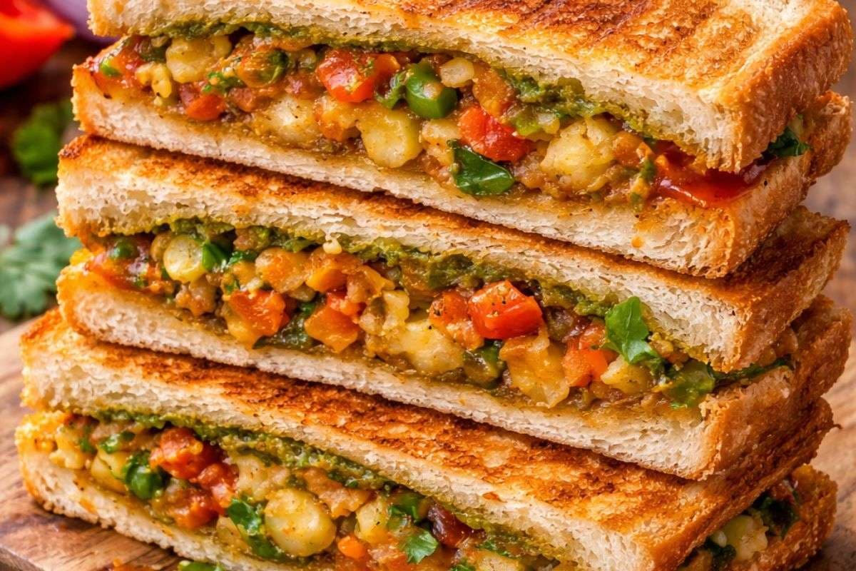 Desi Sandwich Recipe: घर पर बनाएं चटपटा देसी सैंडविच, स्वाद ऐसा कि हर कोई मांग ले दोबारा