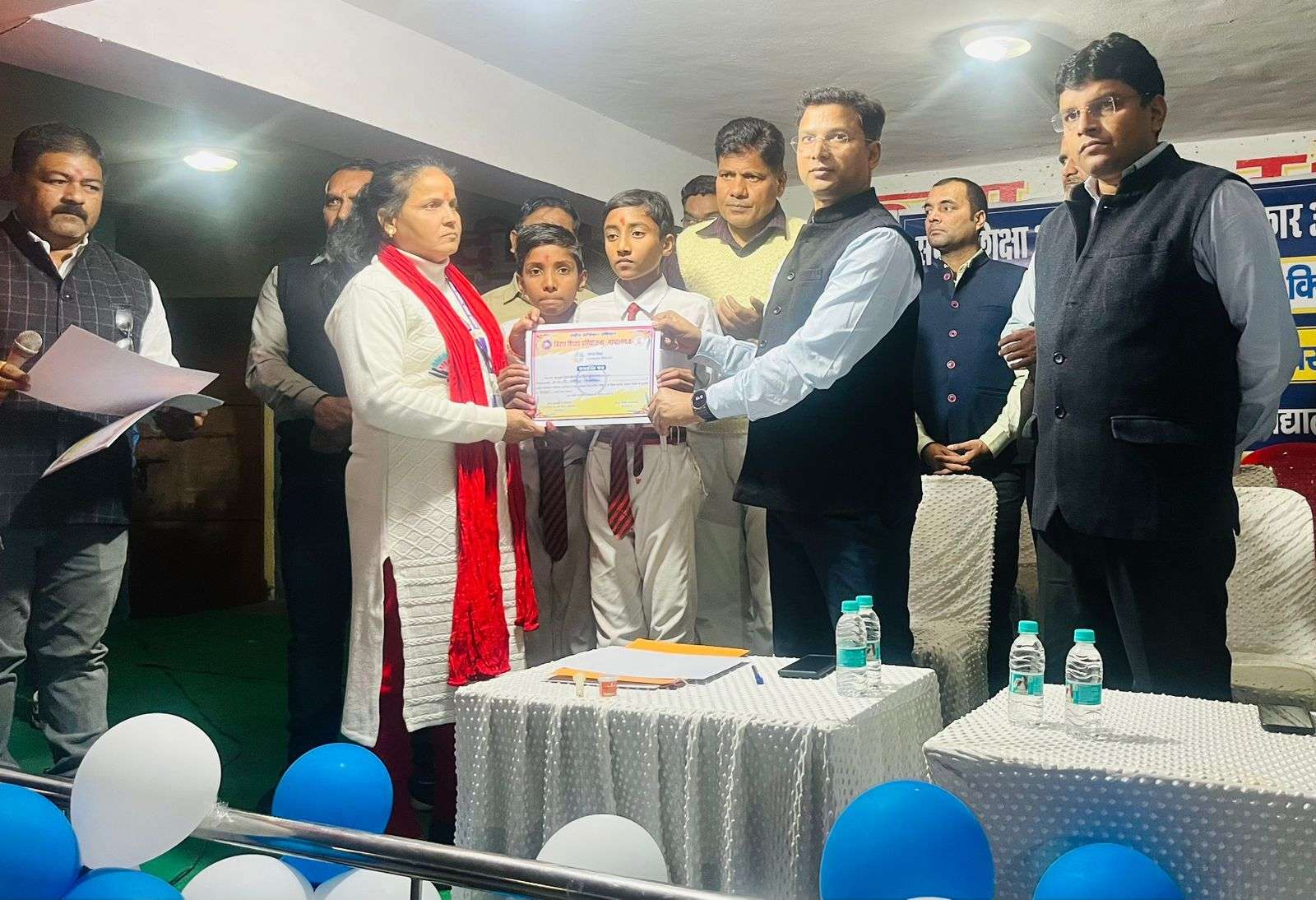 विज्ञान प्रदर्शनी में डीपी हाइ स्कूल बरौली व गणित में विजयीपुर कोऑपरेटिव स्कूल अव्वल