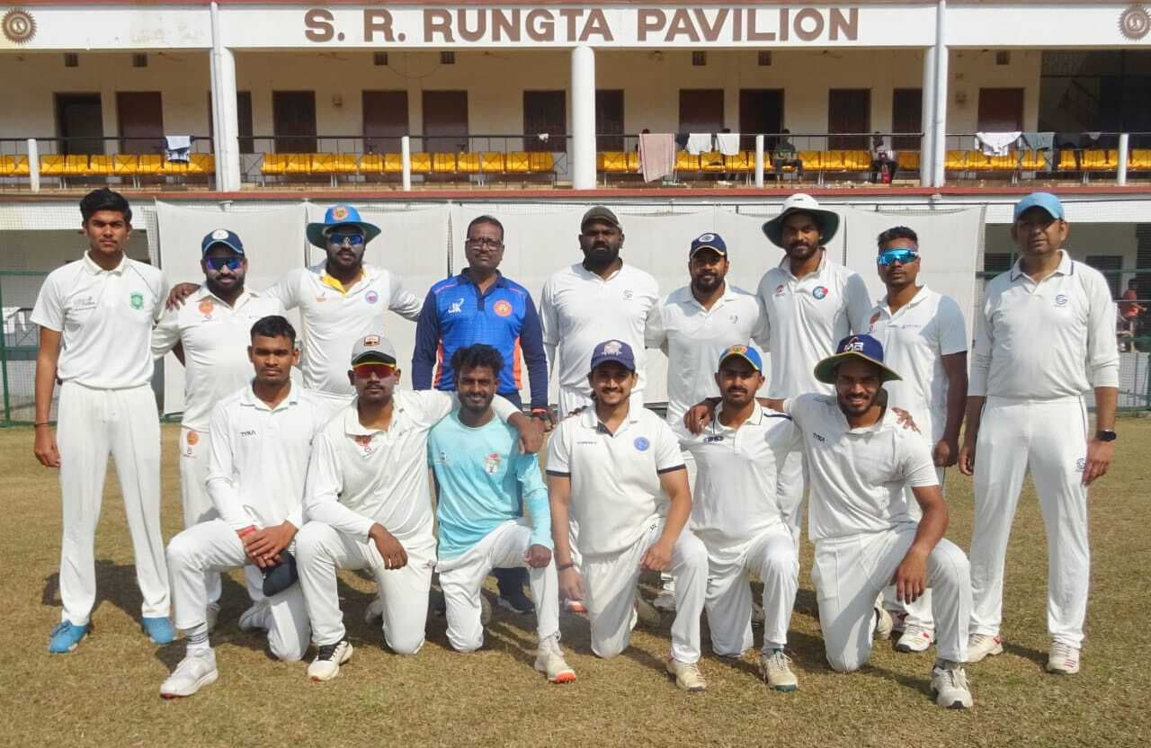 Chaibasa News : सेरसा चक्रधरपुर ने स्टूडेंट क्लब को 6 विकेट से हराया