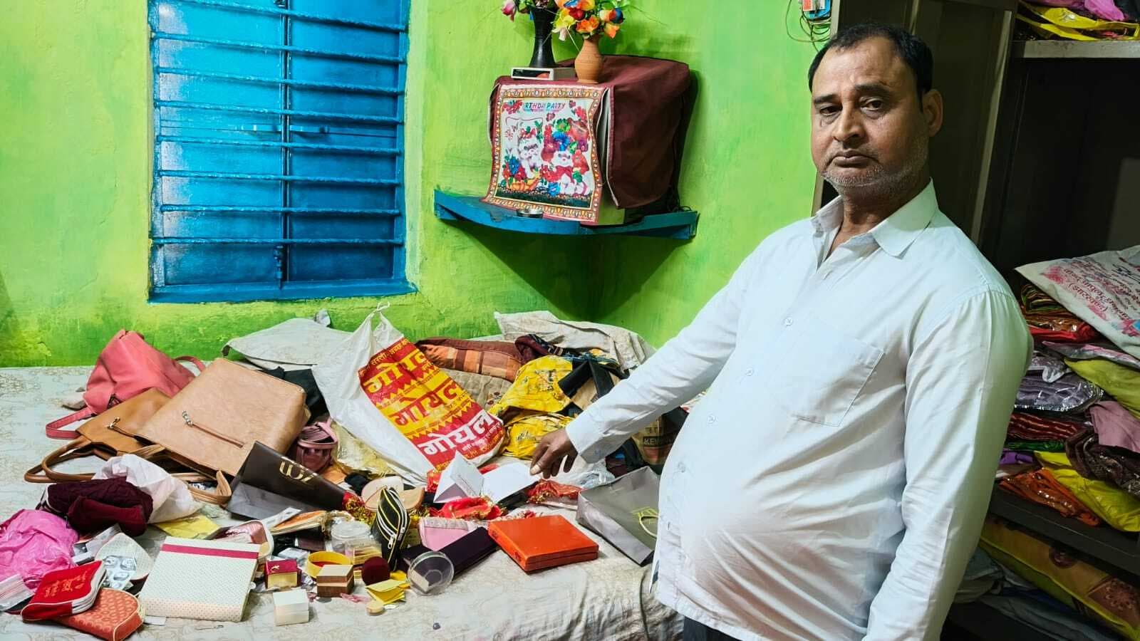 Dhanbad News: कांग्रेस नेता के क्वार्टर से 5.10 लाख की संपत्ति चोरी