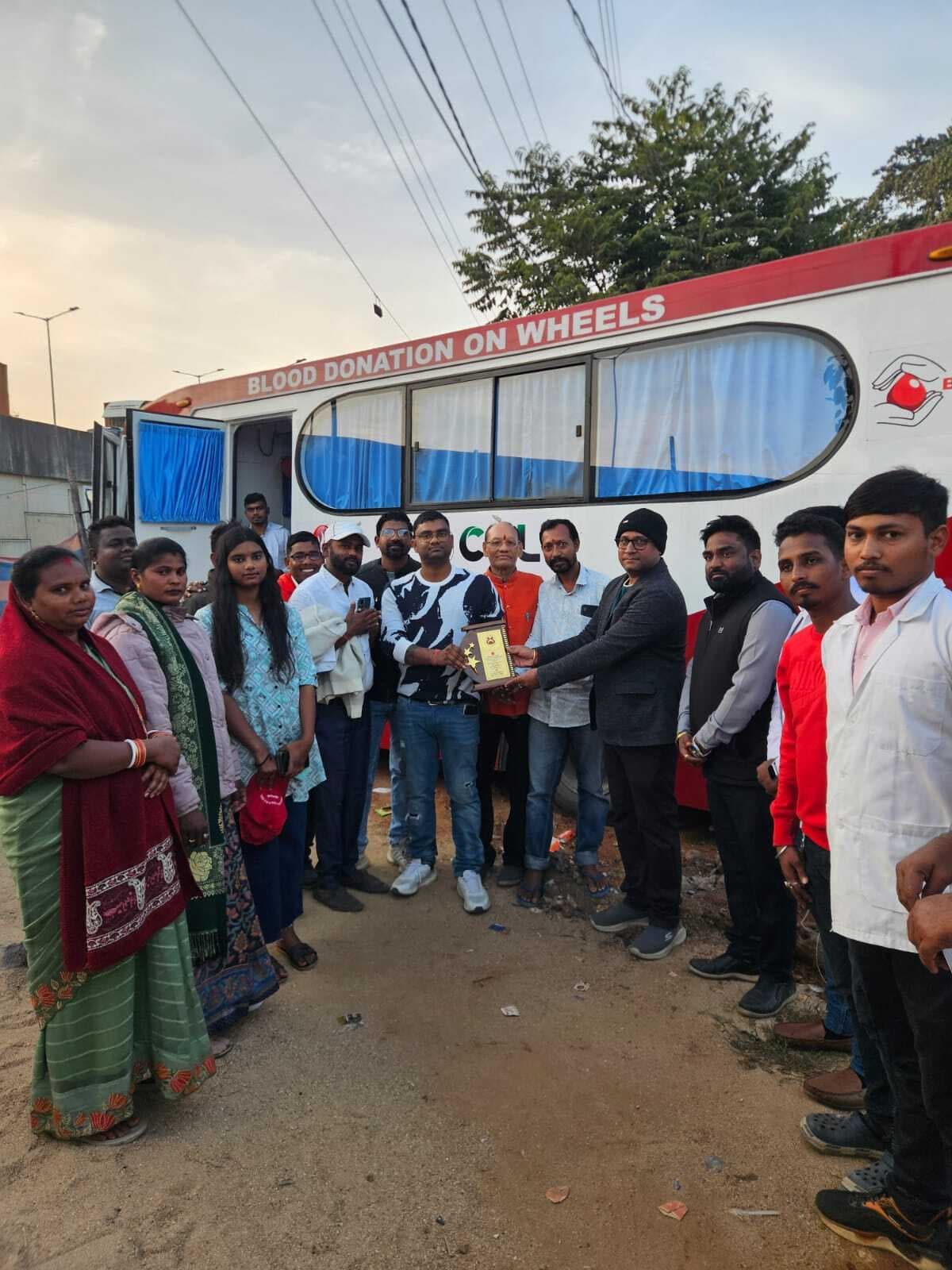 जय हो सेवा संस्थान के शिविर में किया गया 75 यूनिट रक्तदान