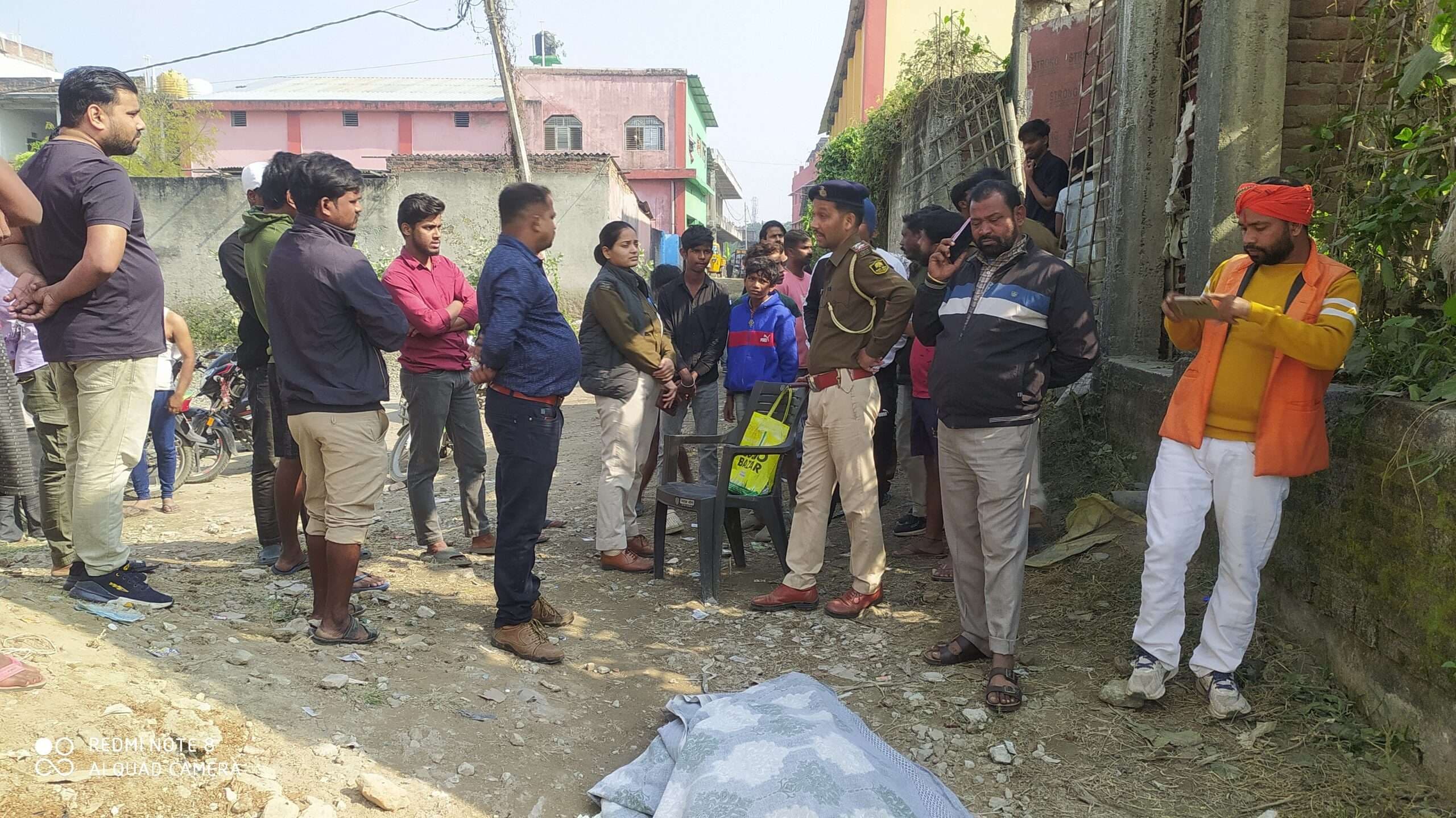 अज्ञात महिला का शव बरामद