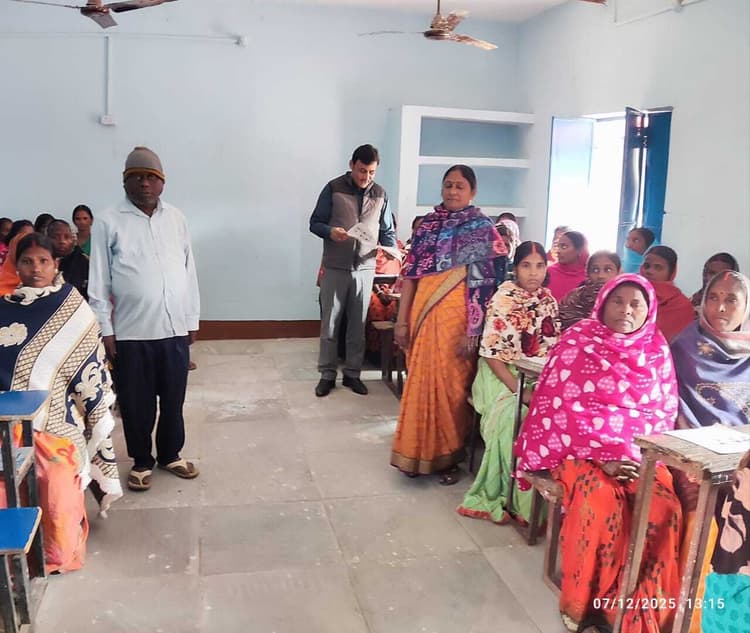 बुनियादी साक्षरता महापरीक्षा में 2348 नव साक्षर हुए शामिल