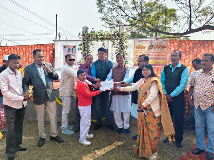 Bokaro News : हजारीबाग की पूर्व विधायक की पुण्यतिथि मनी