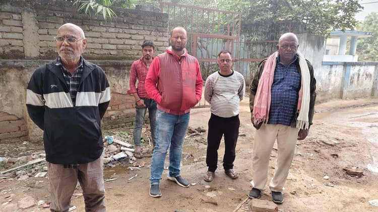 अज्ञात वाहन ने बाइक से सवार एमआर को मारी टक्कर, मौत