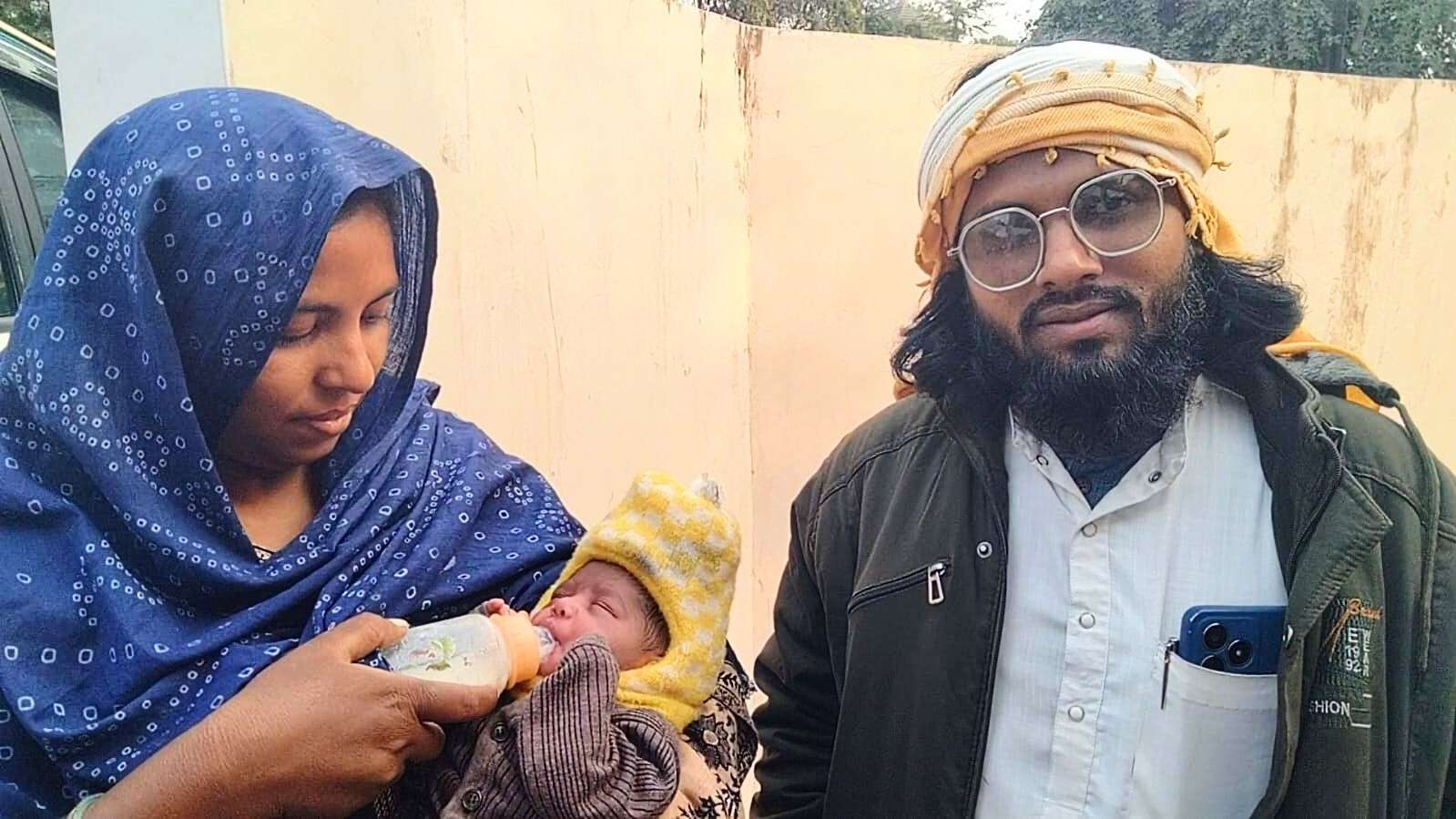 बिसाहा पहाड़ के नीचे मिली एक माह की नवजात बच्ची
