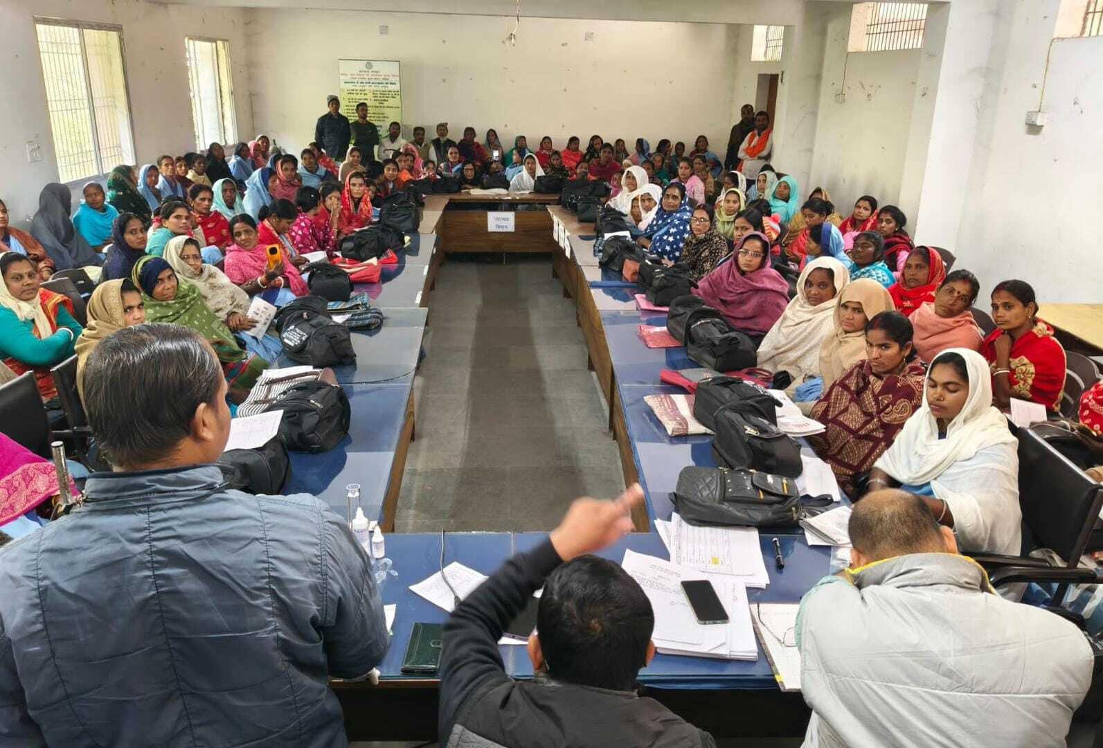 सहियाओं को मिली जल की जांच करने की तकनीकी जानकारी