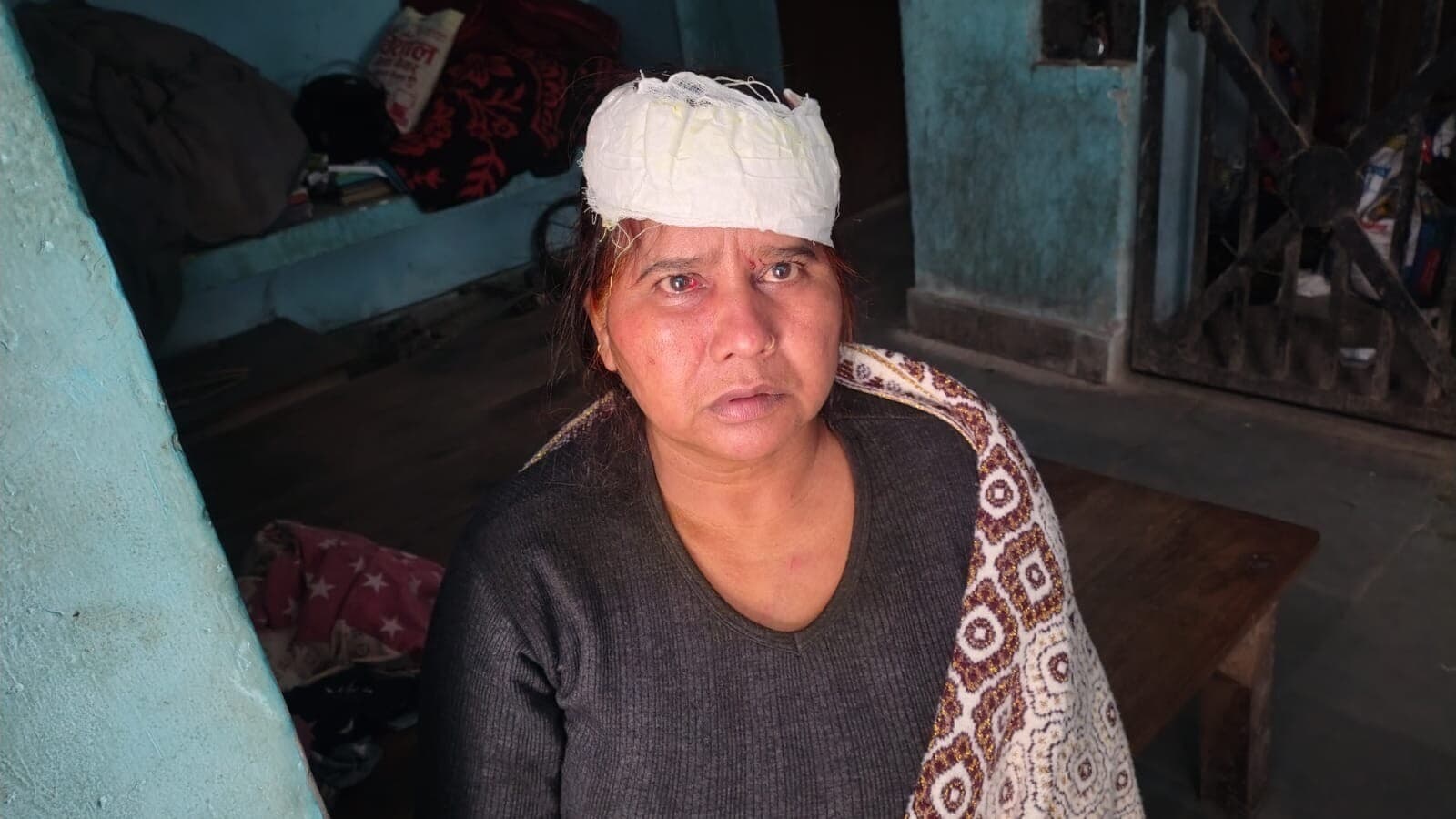 फुलवरिया में भूमि विवाद में महिला पर जानलेवा हमला, गंभीर हालत में रेफर