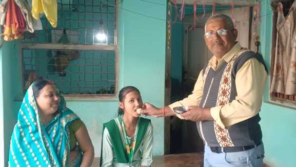महागामा की छात्रा ने मुख्यमंत्री मेघा छात्रवृत्ति परीक्षा में हासिल की सफलता