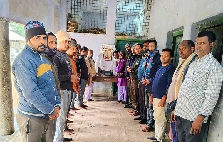 ज्ञानेश्वर ठाकुर के निधन पर गदाधर मिश्र स्मारक निधि में शोकसभा आयोजित