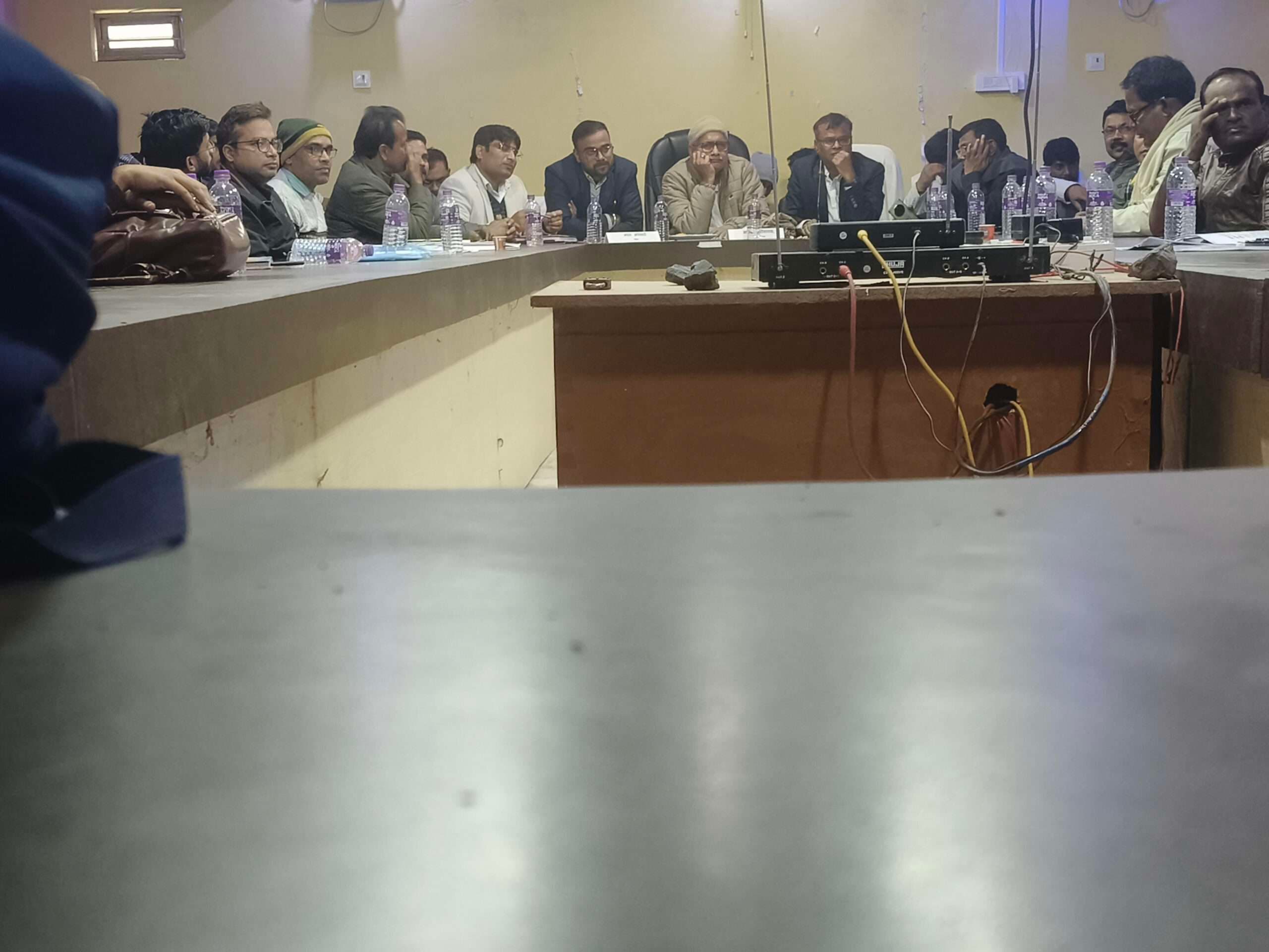 भवन को ले भूमीहीन स्कूल में भूमि उपलब्ध कराने का करें पहल: विधायक