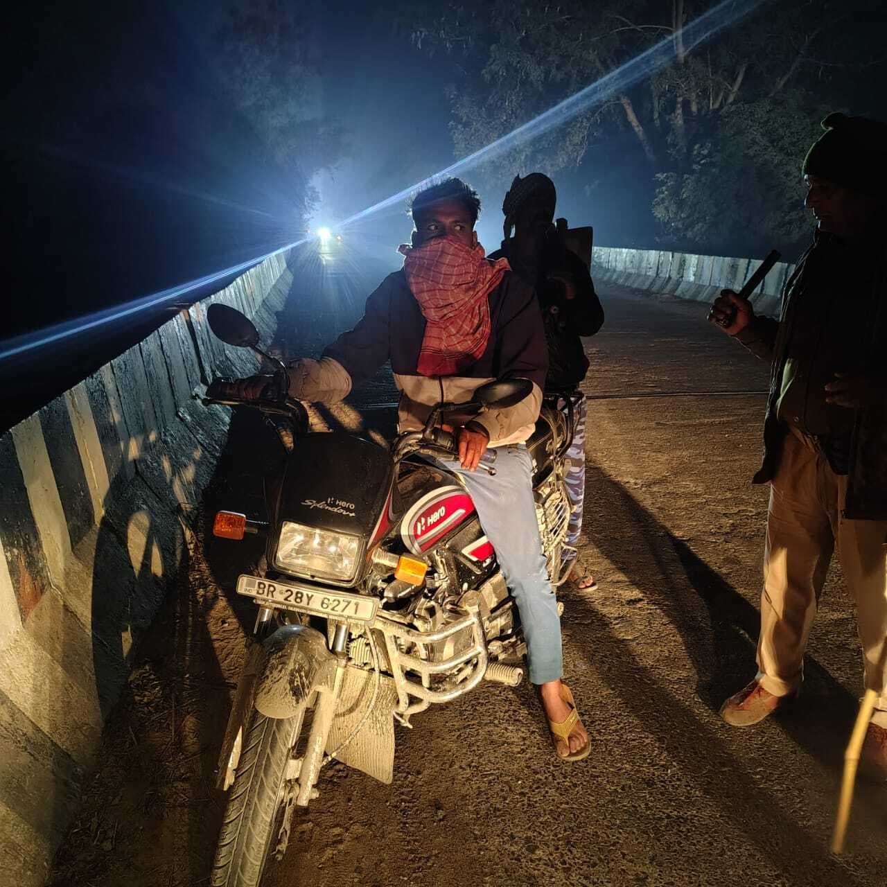 ट्रैफिक नियमों को लेकर पुलिस सख्त, एक सप्ताह में 14.23 लाख का जुर्माना