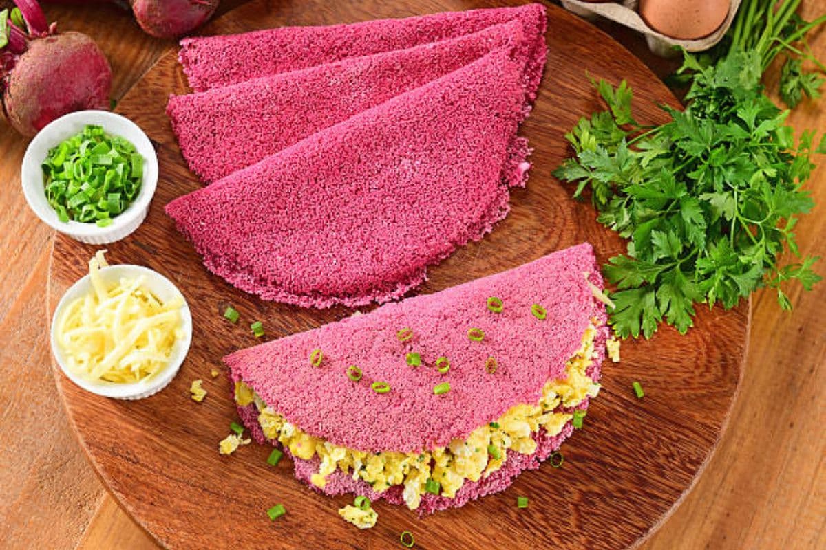 Beetroot Paneer Dosa Easy Recipe: मसाला डोसा को करें साइड, ट्राई करें चुकंदर पनीर डोसा