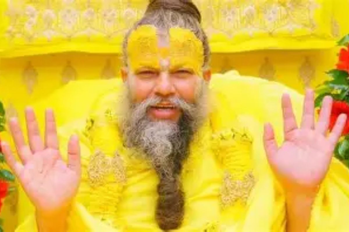 Premanand Ji Maharaj: जिसे आप चाहें, वह किसी और से प्रेम करे… प्रेमानंद महाराज क्या कहते हैं?