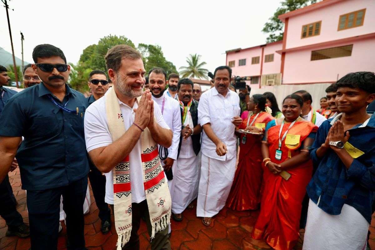 Rahul Gandhi: बचपन में बहुत शरारती थे राहुल गांधी, स्कूली बच्चों से बातचीत में कांग्रेस सांसद ने किया बड़ा खुलासा