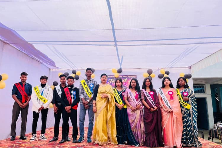 सरायकेला के अशोका इंटरनेशनल स्कूल में 10वीं क्लास के छात्रों को ग्रैंड फेयरवेल, आशीष बने मिस्टर अशोका