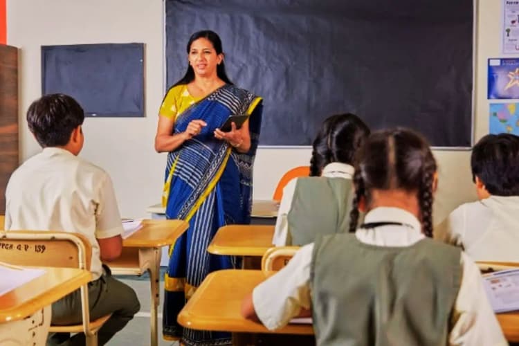 खुशखबरी! 12,445 शिक्षकों की भर्ती के लिए मेरिट लिस्ट जारी, इसी माह होंगे इंटरव्यू