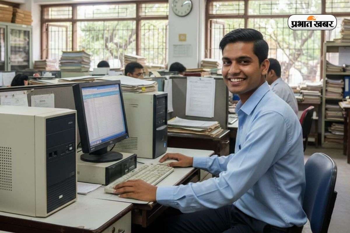 12वीं पास को मिलती है 70000 सैलरी, यूपी में ऐसे बनते हैं ग्राम विकास अधिकारी