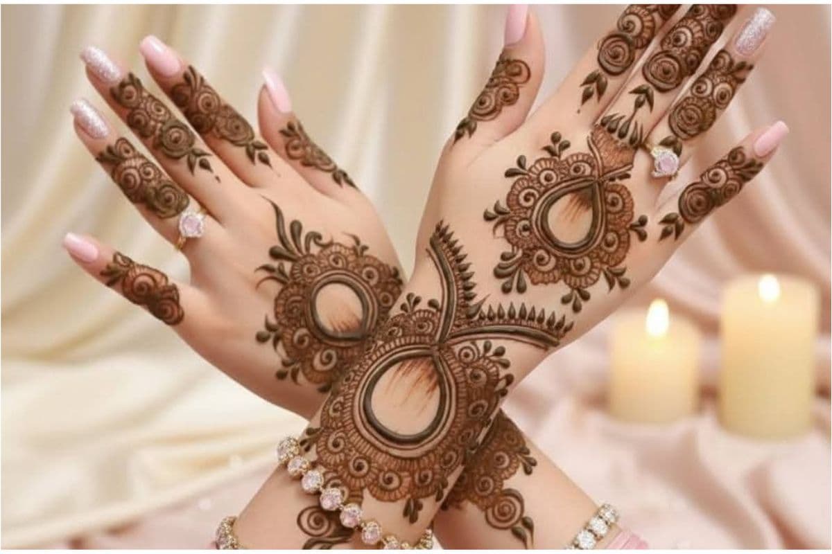 Valentine's Day Mehndi Design 2026: हाथों पर सजाएं ये रोमांटिक मेहंदी डिजाइन,पार्टनर हो जाएंगे दीवाने