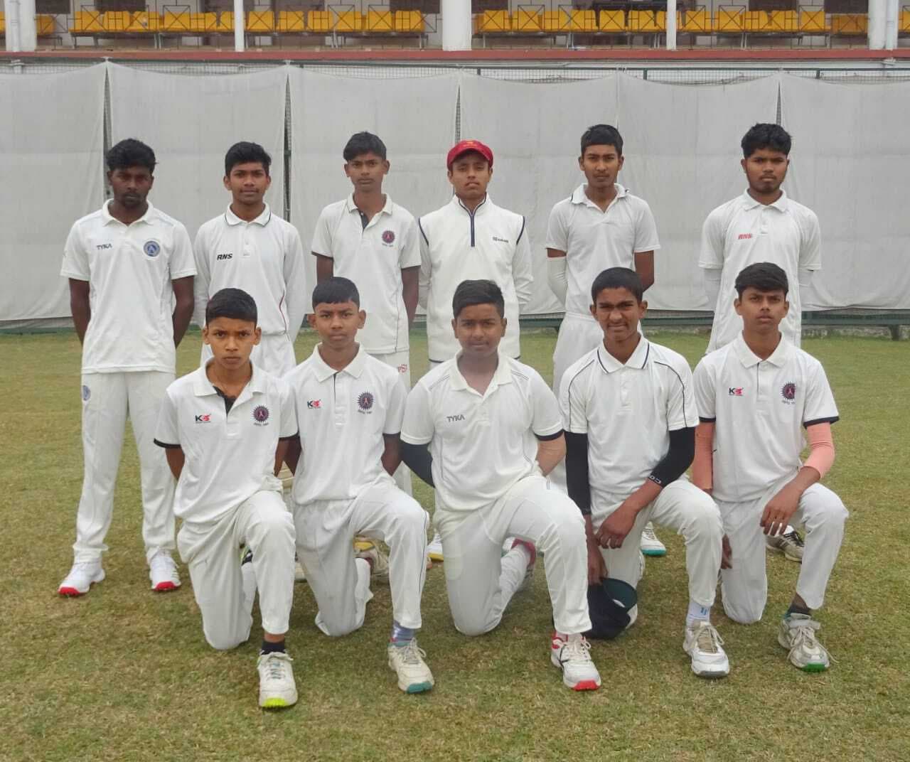 Chaibasa News : सिंहभूम टर्मिनेटर्स ने ब्लास्टर्स को हराया