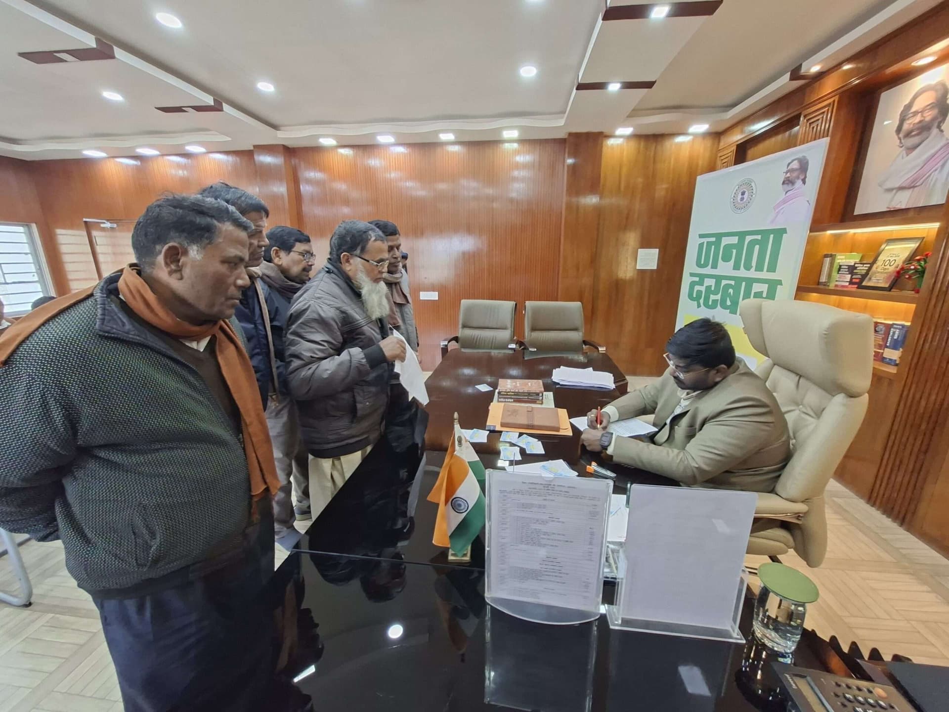 ज्यादा बिजली बिल भेजने की शिकायत विभाग करे दूर : डीसी
