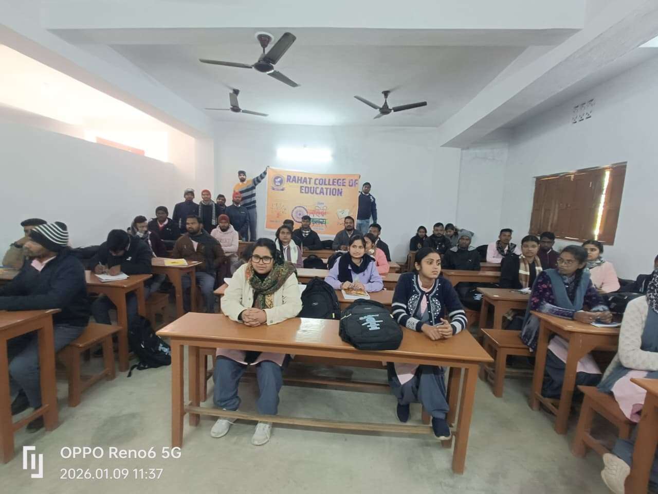 सेमिनार में हिंदी के प्रचार-प्रसार पर दिया जोर