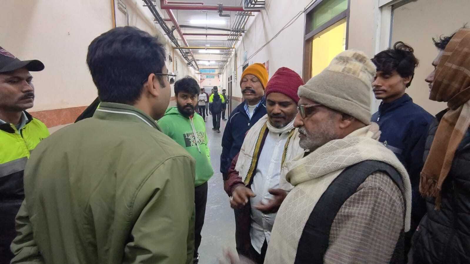 सदर अस्पताल में मरीज की इलाज में लापरवाही, हंगामा
