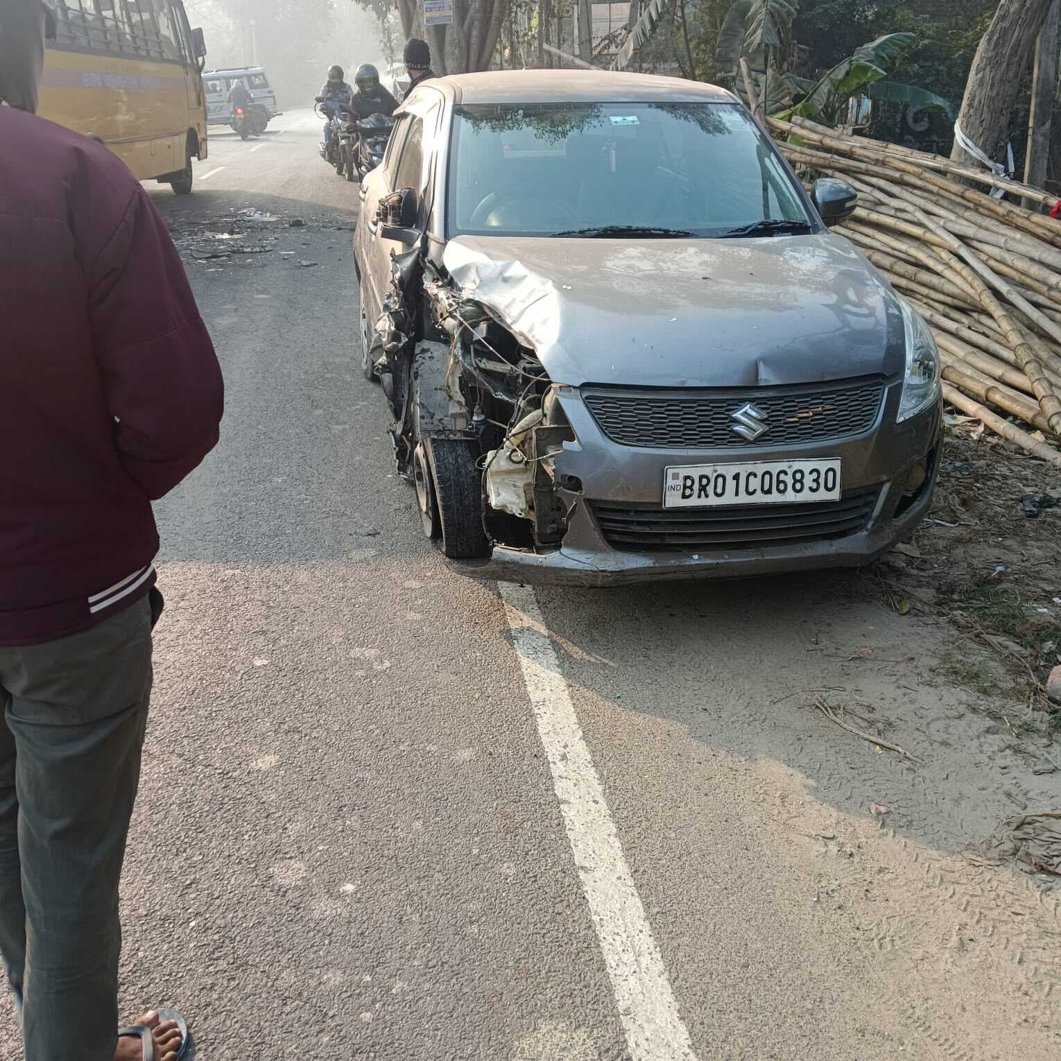 hajipur news. कार की टक्कर से पूजा करने आये ऑटो सवार बुजुर्ग की मौत
