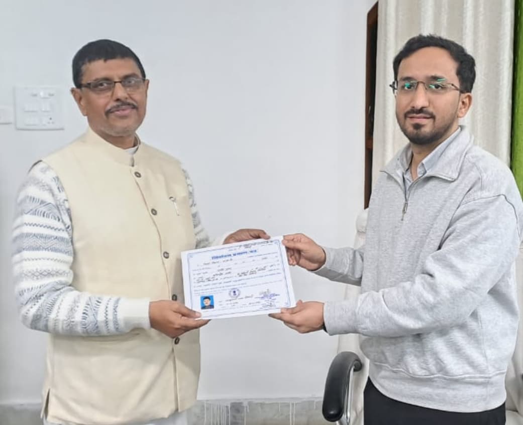 को-ऑपरेटिव बैंक उपचुनाव में जीत दर्ज कर दूसरी बार अध्यक्ष बने दिलीप