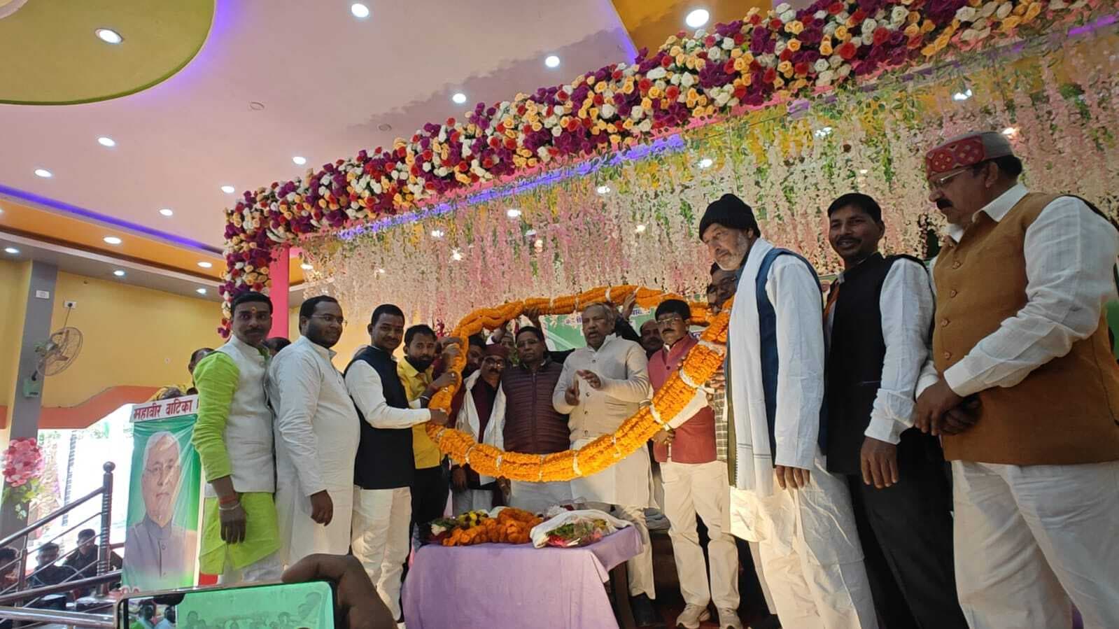 सादगी, ईमानदारी व जनसेवा की मिसाल थे जननायक : कौशलेंद्र कुमार