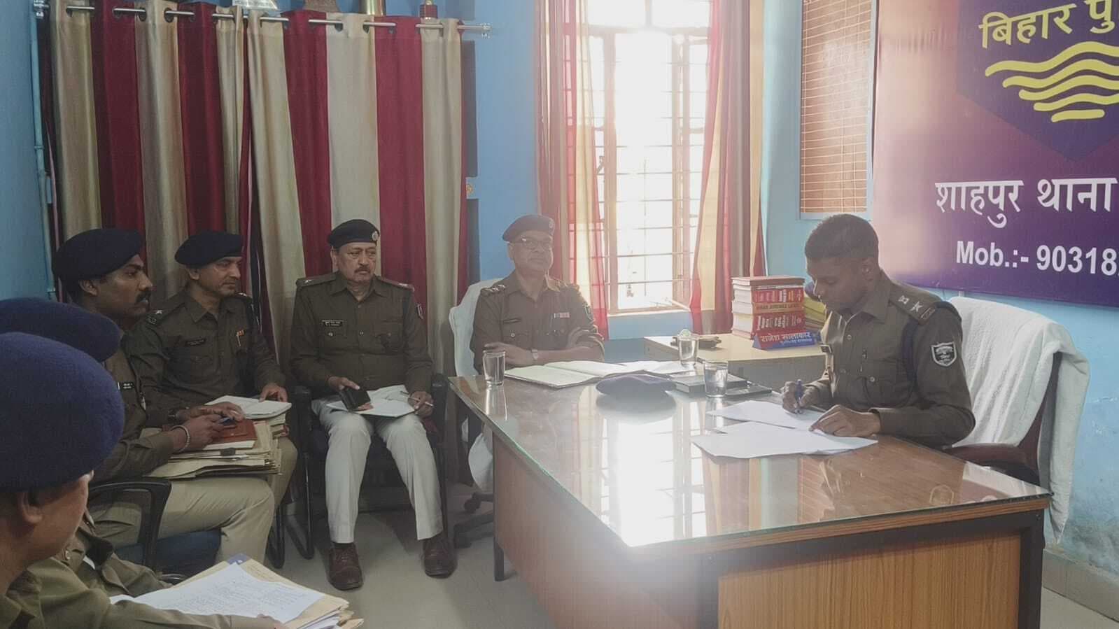 केस डायरी अपडेट और लंबित मामलों को तुरंत निबटाएं : एसपी