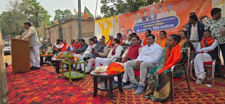 ग्रामीण भारत को आत्मनिर्भर बनाना प्रधानमंत्री का संकल्प: डॉ प्रदीप