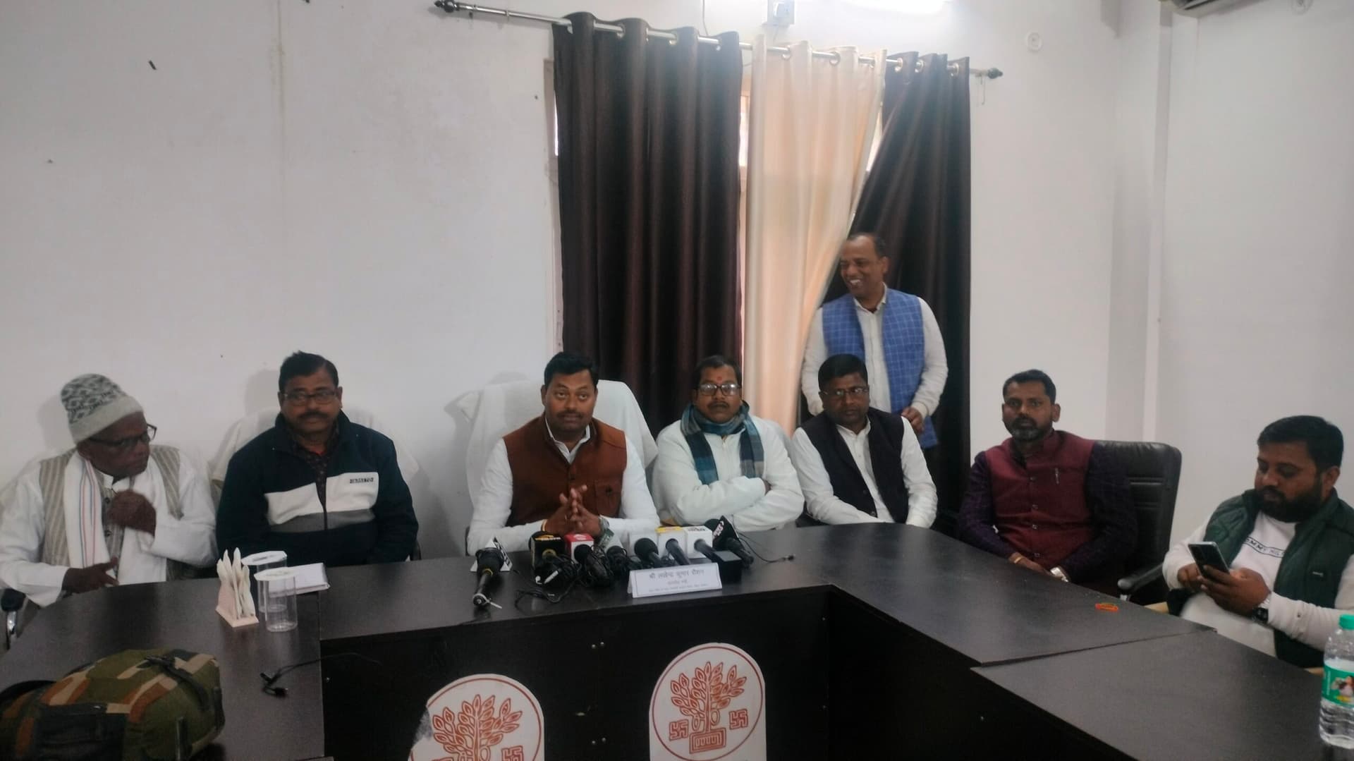 आंबेडकर आवासीय विद्यालय अमरपुर में 720 बेड के छात्रावास को दी गयी स्वीकृति