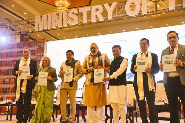 Textile: भविष्य का रोडमैप तैयार करने के लिए कपड़ा मंत्रियों ने किया मंथन