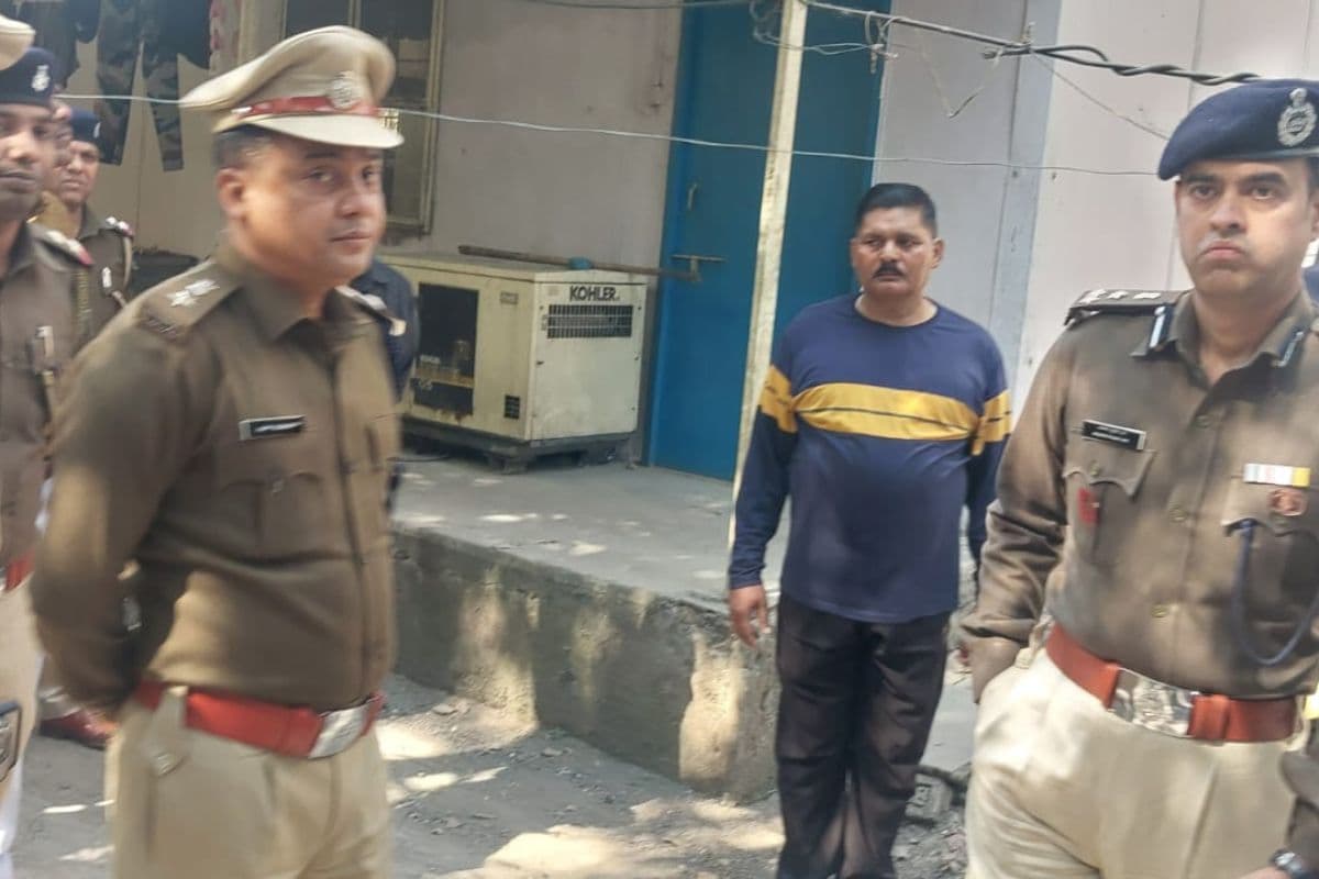 कोयला कारोबारियों के घर फायरिंग पर DIG सख्त: रामगढ़ SP को SIT गठन का निर्देश, अपराधियों की खैर नहीं