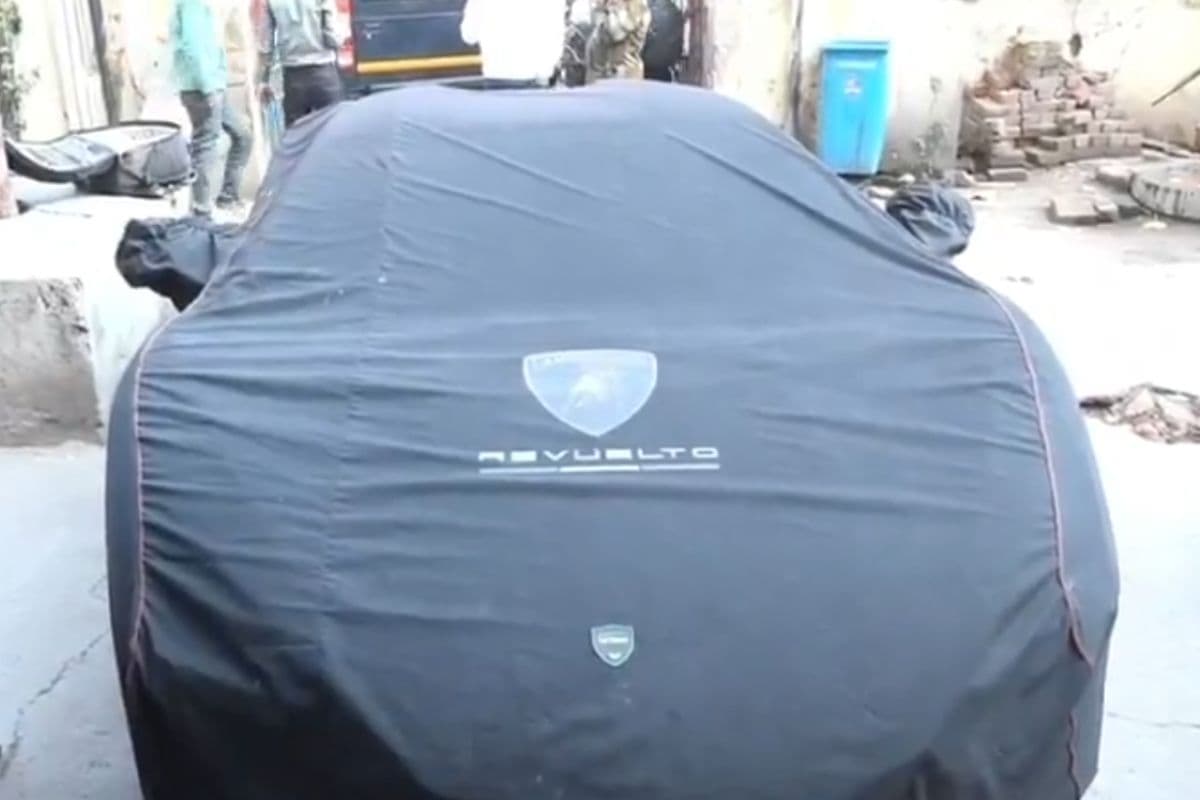 Kanpur Lamborghini Accident