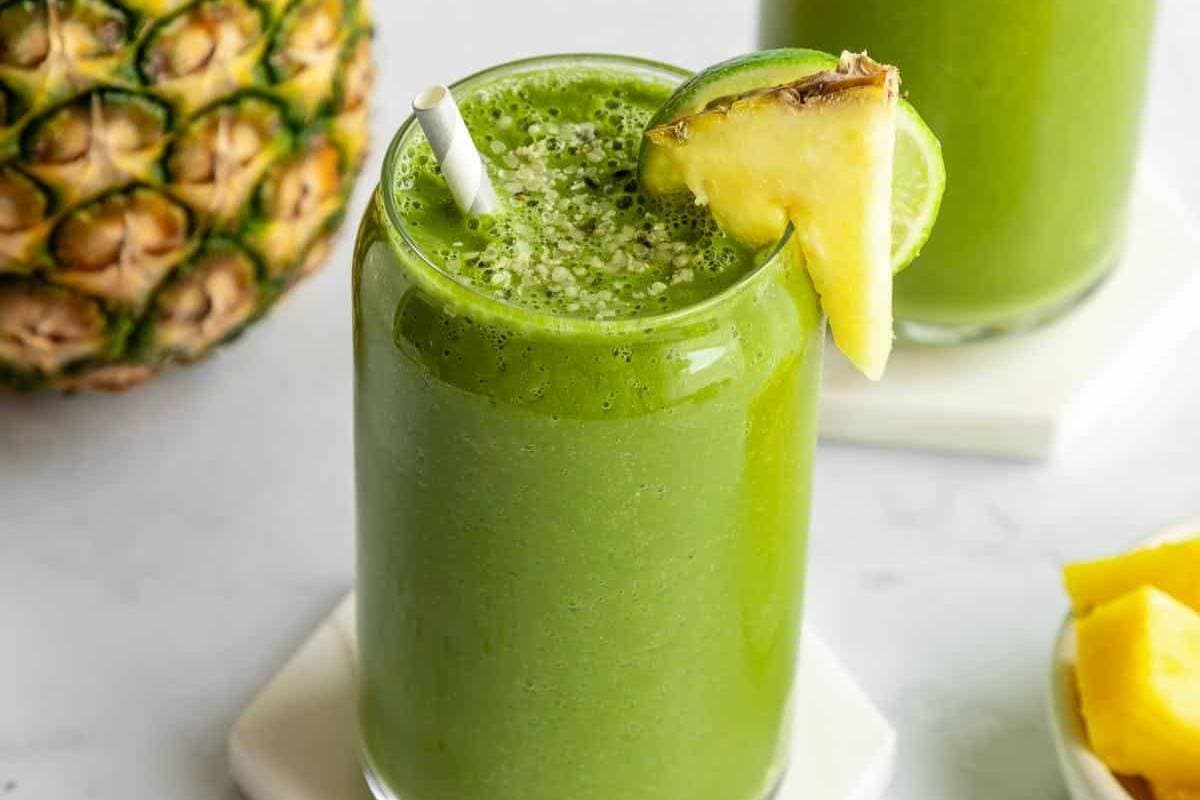Pineapple Kale Smoothie Recipe