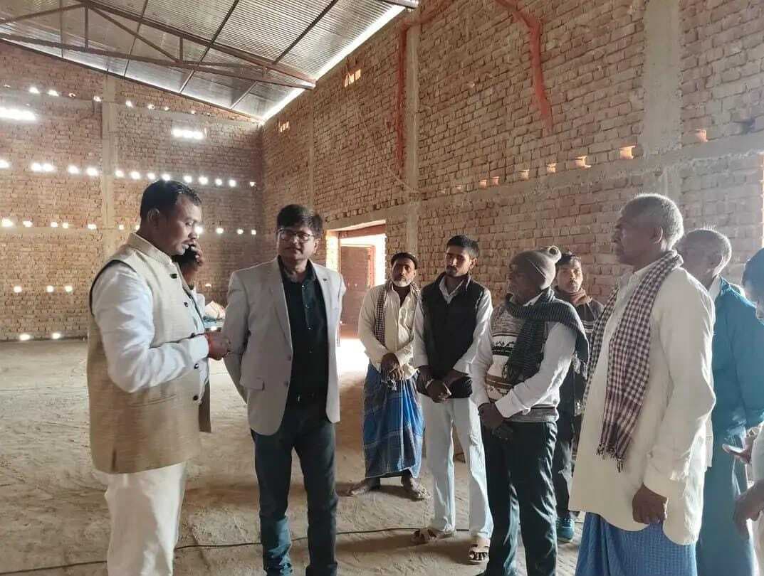 गोदाम निर्माण कार्य को शीघ्र पूर्ण करने का दिया निर्देश