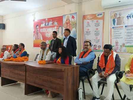 गोड्डा में नगर निकाय चुनाव : बाबूलाल मरांडी ने कार्यकर्ताओं को किया प्रेरित