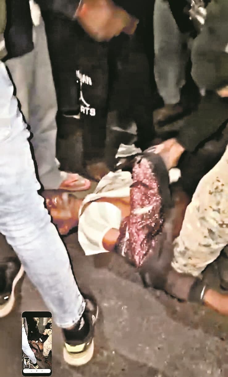 बच्चा चोरी के शक में संदिग्ध को ग्रामीणों ने पीटा, स्थिति गंभीर