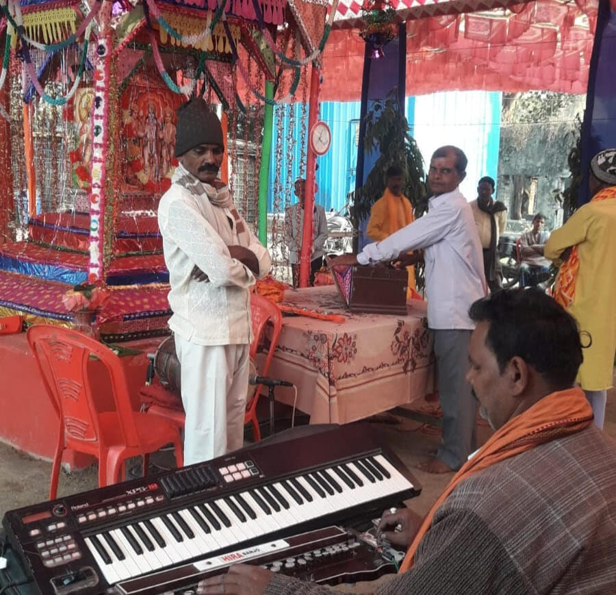 भक्ति सागर में डूबा सर्वेश्वरनाथ धाम