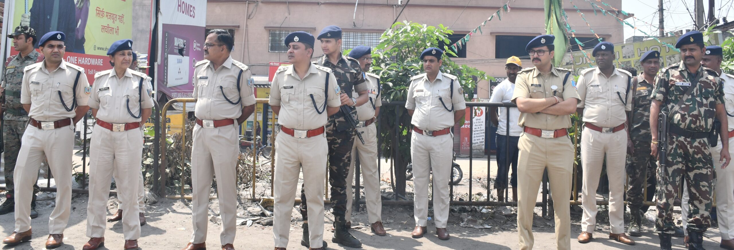 Bokaro News : माहौल बिगाड़ने की कोशिश करने वालों को बख्शा नहीं जायेगा. : एसपी