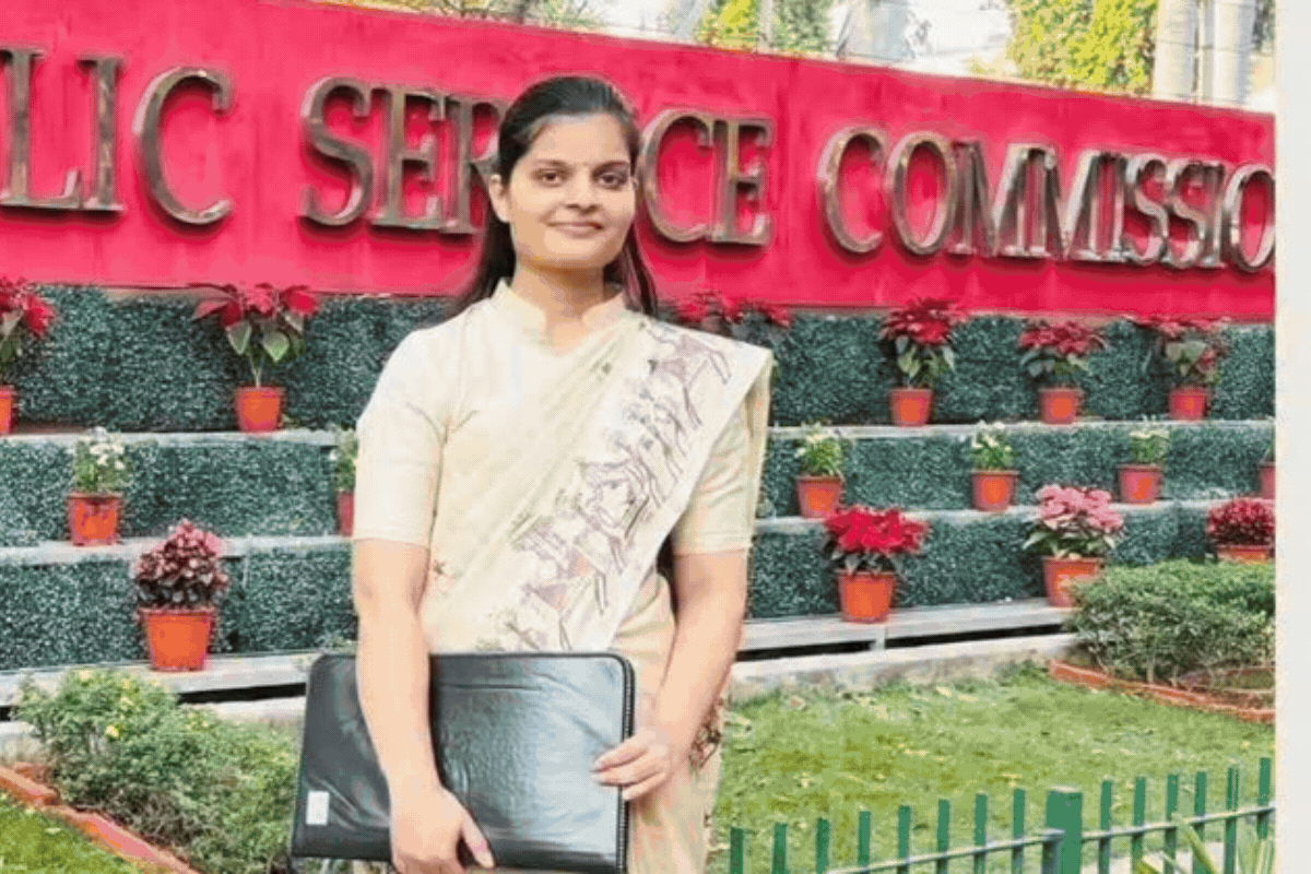Vaibhavi Agrawal UPSC Topper