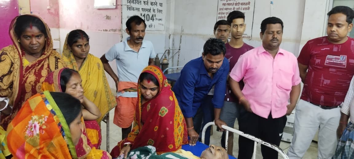 बाइक सवार ने वृद्ध को मारी ठोकर, अस्पताल ले जाने के दौरान मौत बाइक सवार ने वृद्ध को मारी ठोकर, अस्पताल ले जाने के दौरान मौत