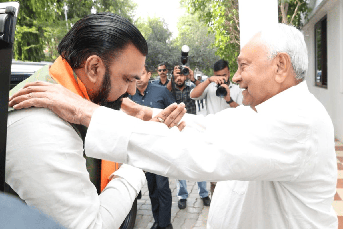 samrat meet nitish news