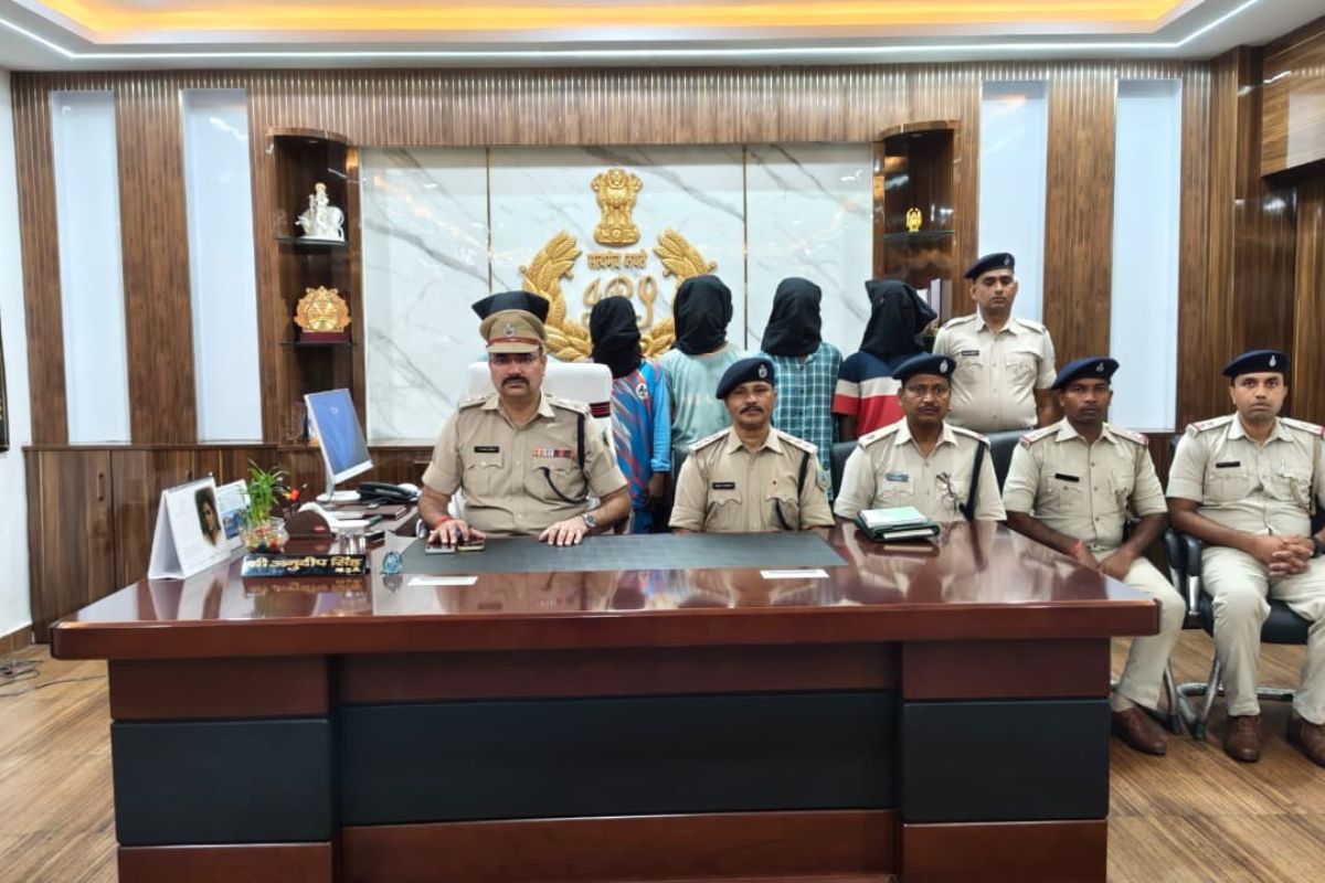 पाकुड़ में दरिंदगी: 13 साल की मासूम से दुष्कर्म, पुलिस ने 4 घंटे के अंदर 7 आरोपियों को दबोचा