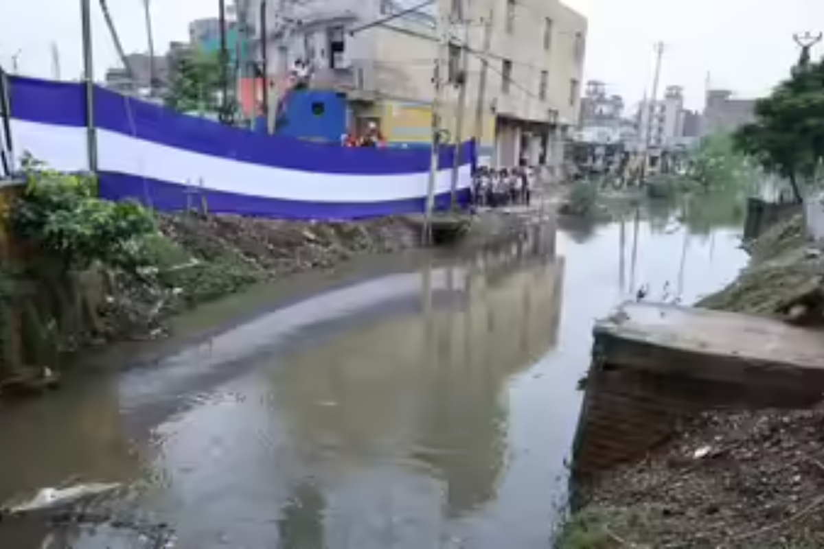 पटना में मानसून से पहले बड़ा एक्शन! रात 10 से 12 बजे तक नालों का होगा निरीक्षण, अधिकारियों को सड़कों पर उतरने का आदेश