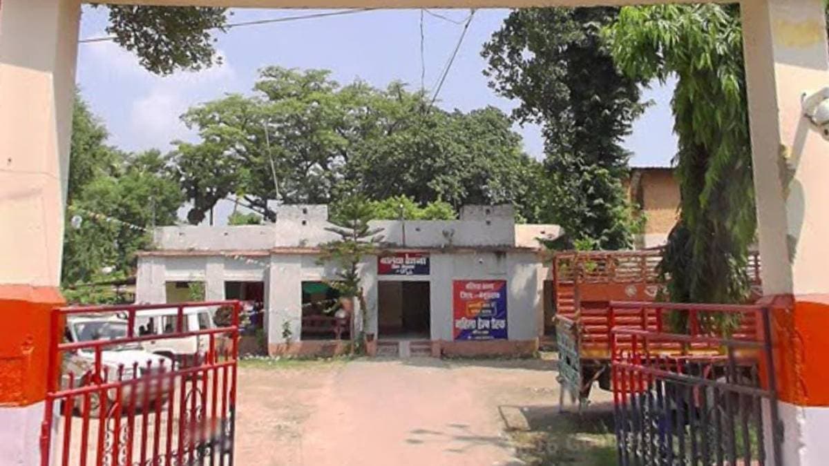 बेगूसराय में कई दिनों से लापता बुजुर्ग का शव झाड़ियों में मिला, मामले की जांच में जुटी पुलिस