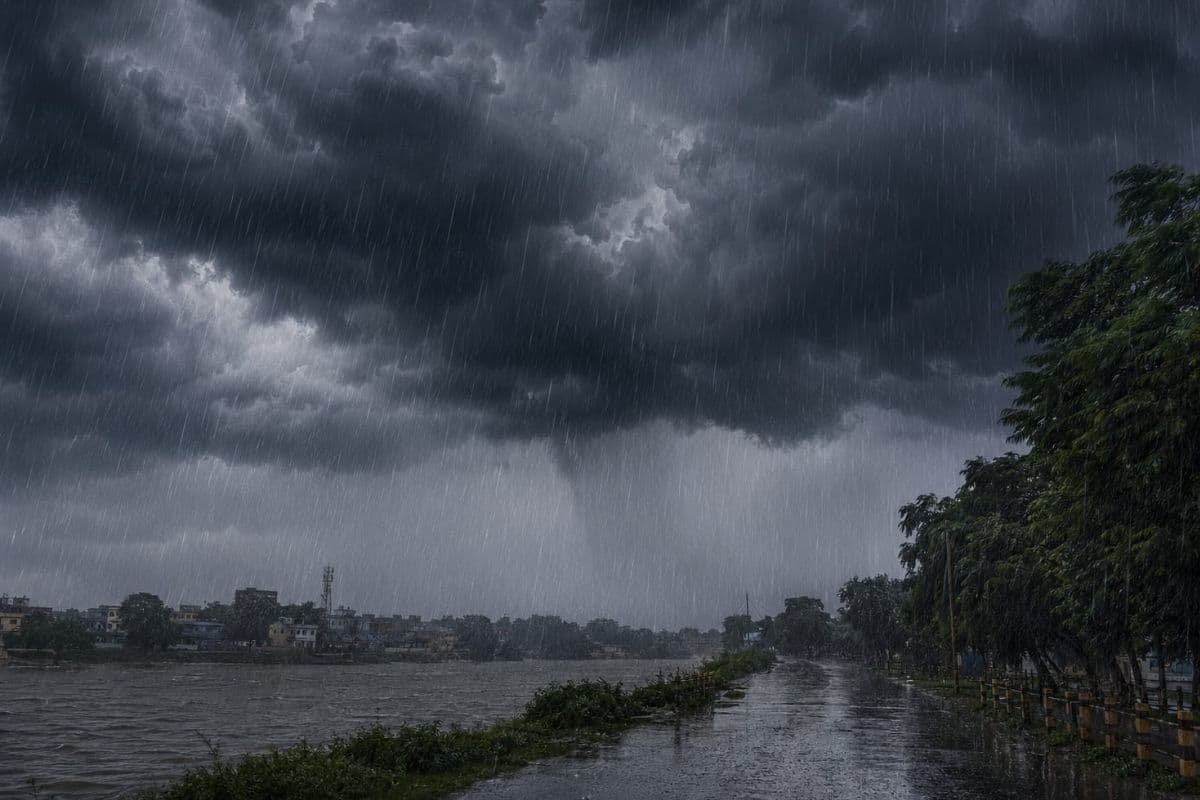 सीवान मौसम में अगले 2-3 घंटे में तेज आंधी-बारिश की चेतावनी, IMD ने जारी किया ऑरेंज अलर्ट